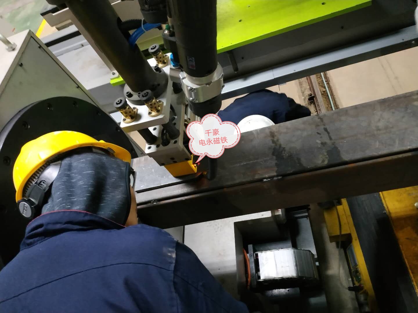 機(jī)器人夾持解決方案—電永磁鐵自動化夾具