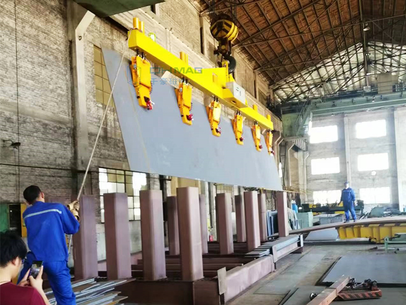 電永磁吊裝新紀(jì)元：智能化與自動(dòng)化引領(lǐng)重型吊裝行業(yè)變革