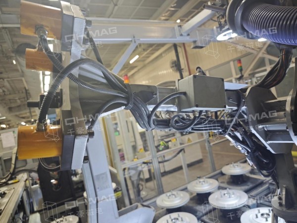 電永磁吸盤,注塑機(jī)快速換模,電永磁起重器