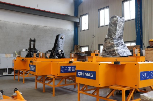 注塑機(jī)快速換模系統(tǒng),快速換模案例,電永磁吸盤