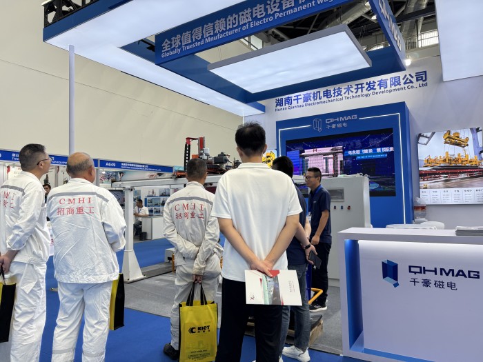 電永磁吸盤,注塑機(jī)快速換模,電永磁起重器